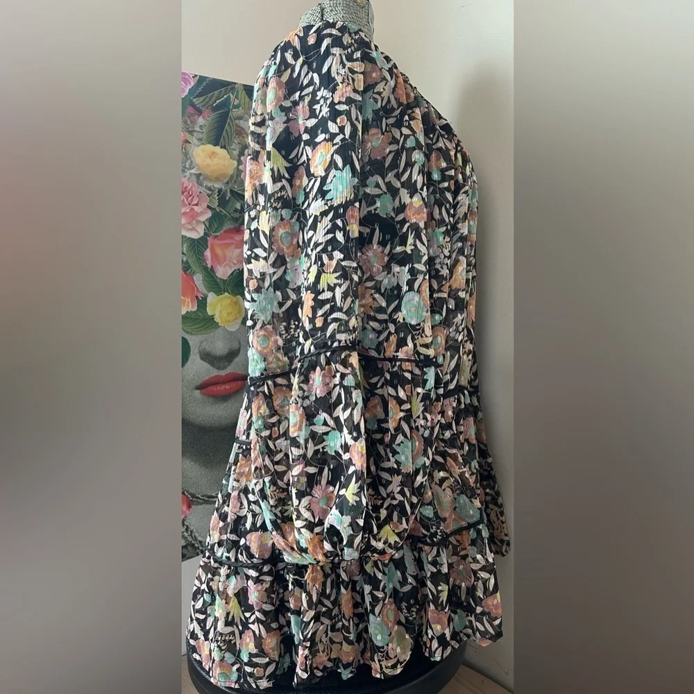 FREE PEOPLE BOHO SWING DRESS Sz. S. BOHO CHIC, STYLISH, METALLIC DETAILING